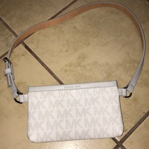 Micheal kors belt bag